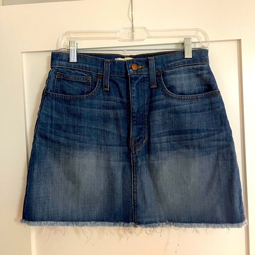 Madewell blue jeans skirt size 27